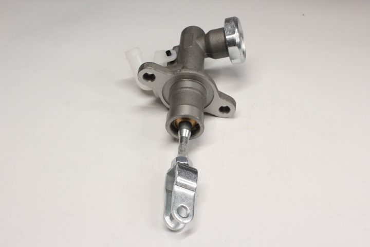 BOMBA DE CLUTCH NP300 FRONTIER D23 2.5 2016-2024
